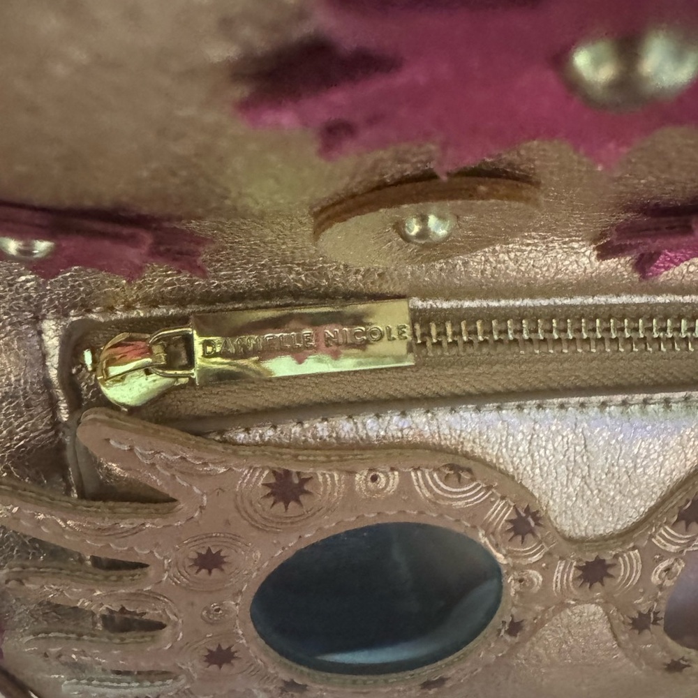 Danielle Nicole Harry Potter Luna Lovegood Spectrespecs Mini Backpack Rose Gold - Picture 3 of 8
